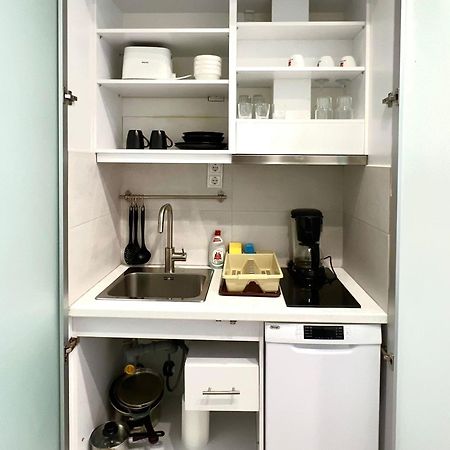 Apartament Monastiraki 106 By Superhost Hub Ateny Zewnętrze zdjęcie